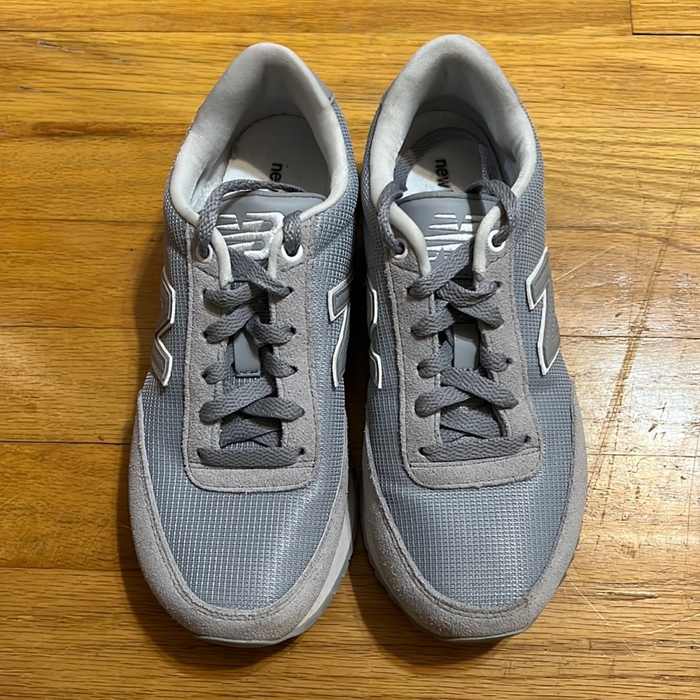 Women new balance shoes